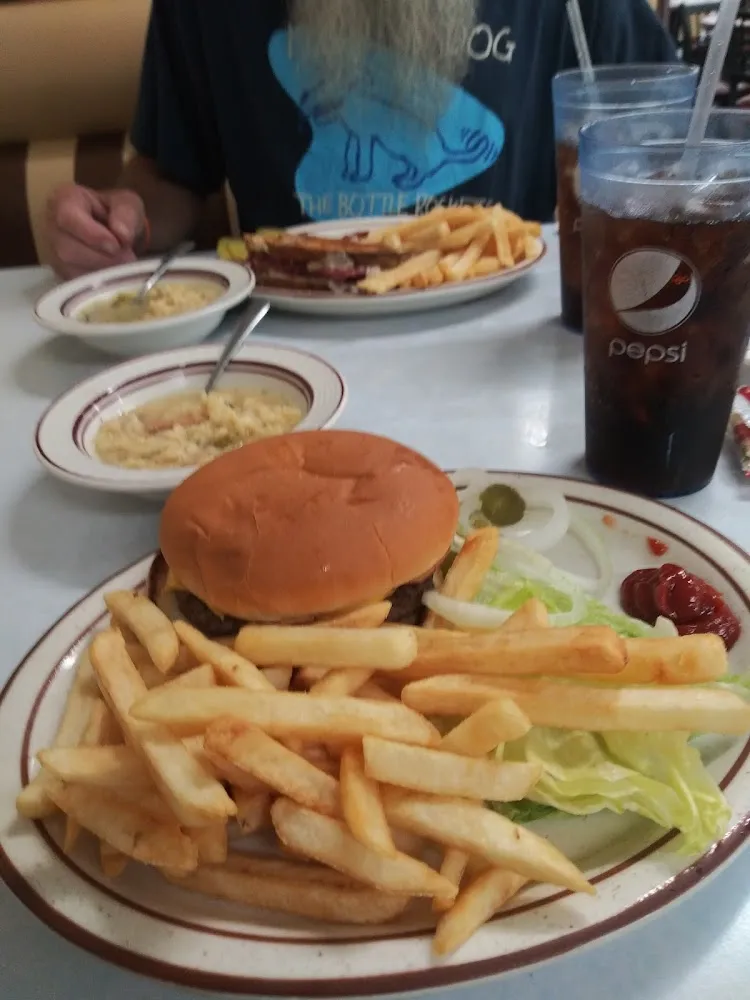 Cheeseburger and Fries